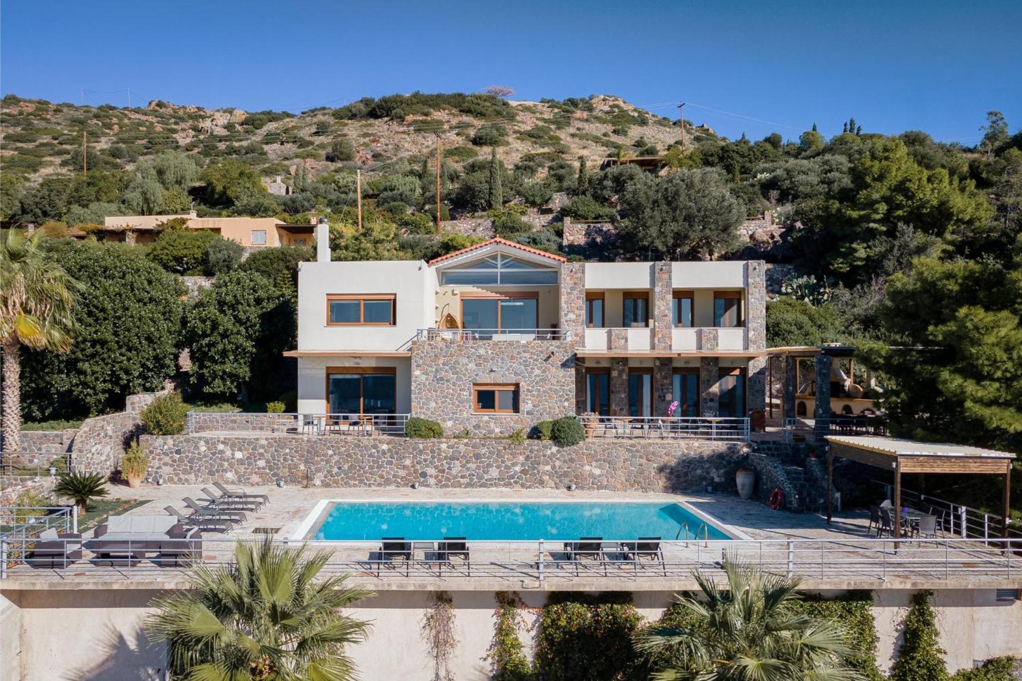 Zefis Aegina