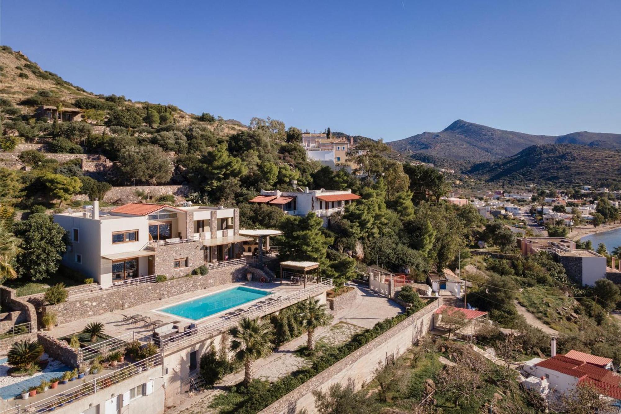 Villa Zefis *